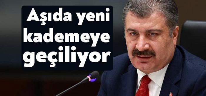 Sağlık Bakanı Fahrettin Koca, aşı programında yeni kademeye geçildiğini belirterek
