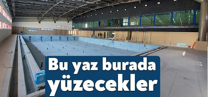 Tüm imalatları tamamlanan Gebze Cumhuriyet Mahallesi’ndeki yüzme havuzunda ufak rötuşlar
