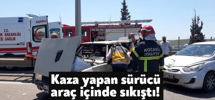Kocaeli'nin Dilovası ilçesinde iki otomobilin çarpışması sonucu meydana gelen kazada,