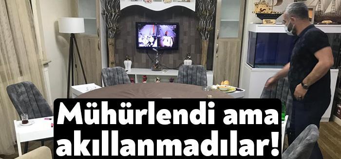 İzmit’te daha önceden ruhsatsız olduğu için mühürlenen bir dernek lokalinin