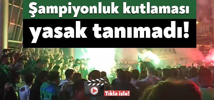 Sakaryaspor'u 4-0 mağlup ederek 1. Lig'e yükselen yeşil siyahlı temsilcimiz