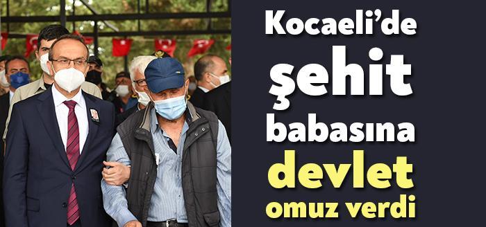 Görevi başında şehit olan Kandıralı Polis Memuru Mustafa Emanetoğlu’nun ailesine