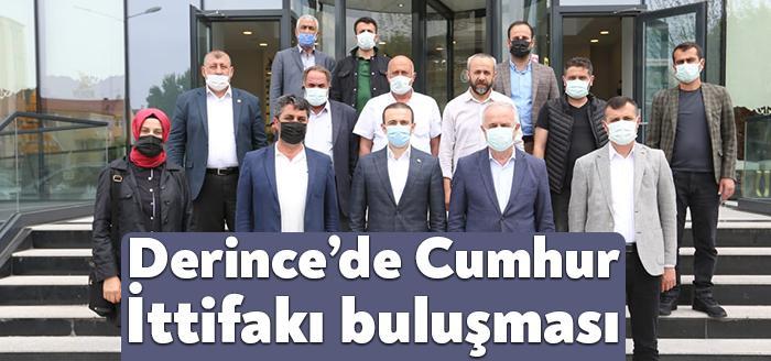 AK Parti ve MHP’li meclis üyeleri ile bir araya gelen