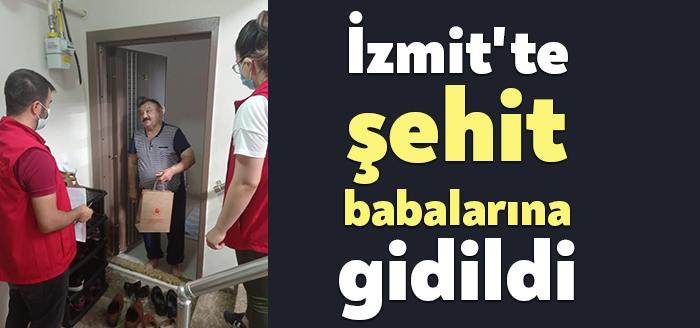 İzmit Kaymakamlığı ekipleri, Babalar Günü nedeniyle İzmit ilçesinde ikamet eden