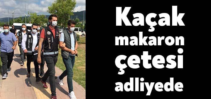 Kocaeli Emniyet Müdürlüğü ekipleri tarafından 4 ilde düzenlenen kaçak tütün