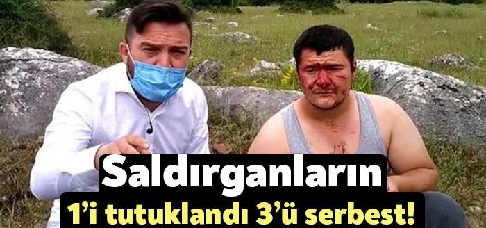 İYİ Parti Kocaeli Milletvekili Lütfü Türkkan'ın çiftliğindeki yıkımı görüntülerken