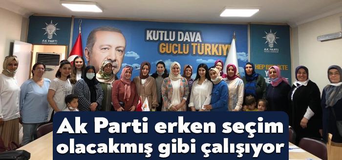 AK Parti İzmit İlçe Kadın Kolları Başkanı Pınar Atabay, teşkilatın