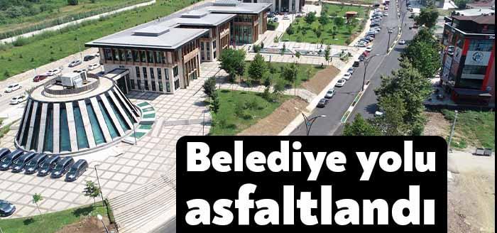 Başiskele Selahhattin Eyyübi Caddesi’nde aşınma asfaltı serildi!