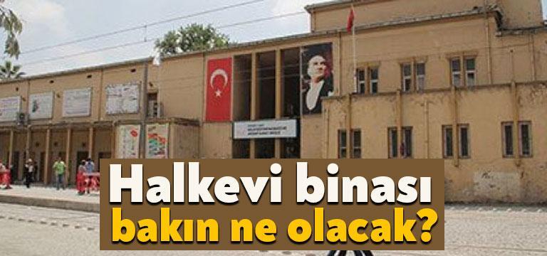 Kocaeli Valisi Seddar Yavuz Halkevi binası ile ilgili açıklamalarda bulundu.