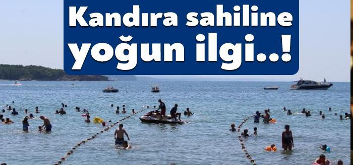 Kocaeli'nin Karadeniz'e kıyısı bulunan Kandıra ilçesi, Kurban Bayramı öncesi tatilcilerin