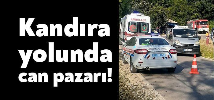 Kandıra Kurtyeri mevkisinde meydana gelen trafik kazasında 3'ü çocuk olmak