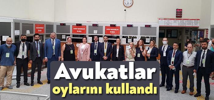 Kocaeli Barosu Başkanı Bahar Gültekin Candemir’in başkanlık için tek aday olduğu