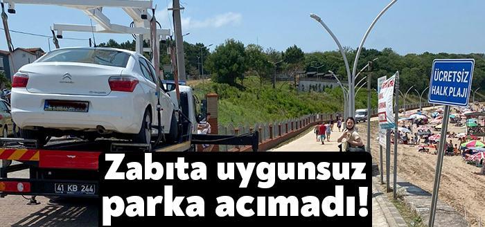 Nüfus yoğunluğunun arttığı Kandıra’da hatalı park edilen araçlar Büyükşehir tarafından