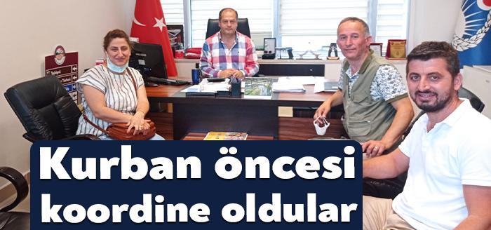 Büyükşehir Belediyesi yetkilileri, vektörler mücadele kapsamında Kurban Bayram öncesi alınması