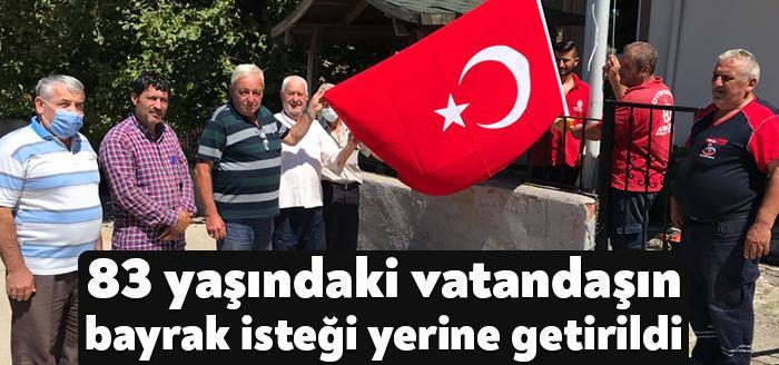 Başkan Büyükakın, İzmit ilçesi Dağköy’e yaptığı ziyarette köyüne bayrak asılmasını