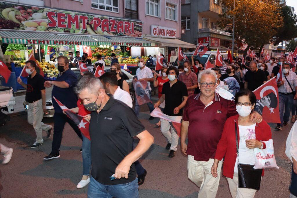 CHP Kocaeliden Gebzede 30 Agustos kutlamasi