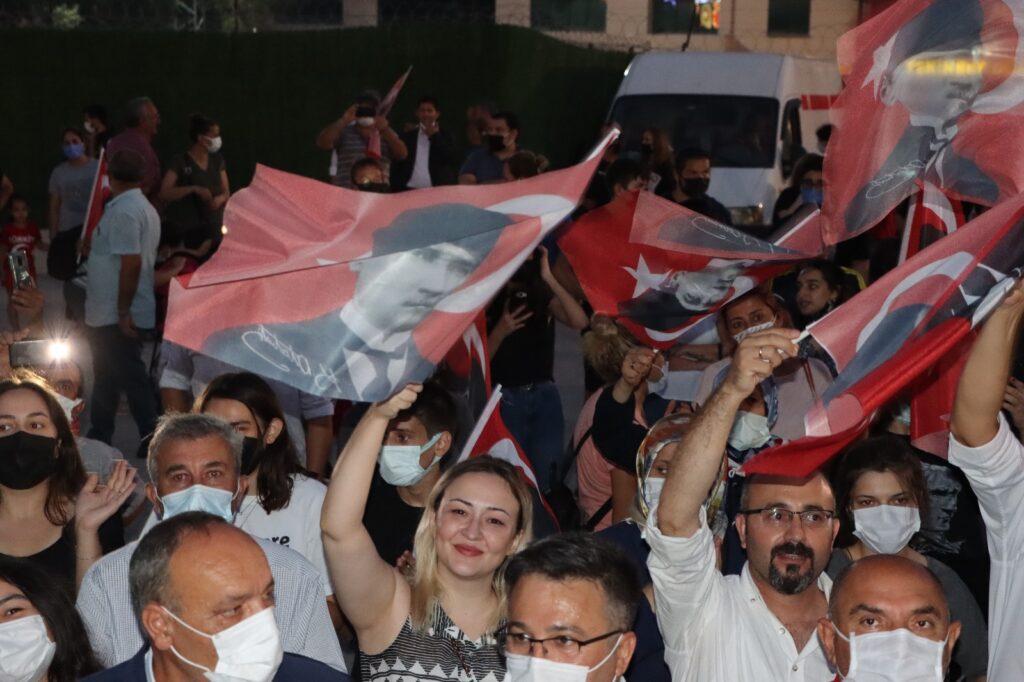 CHP Kocaeliden Gebzede 30 Agustos kutlamasi 4