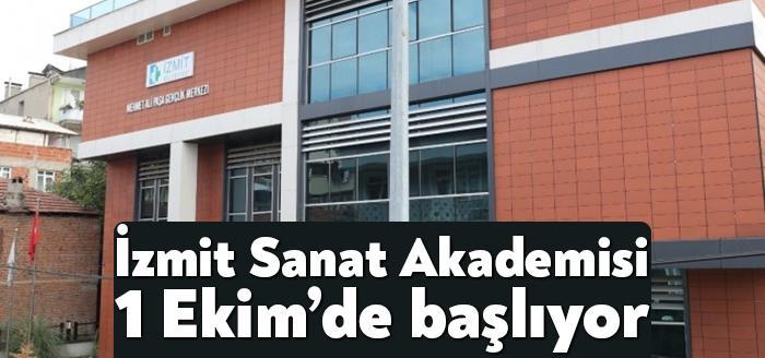‘Sanat Kenti İzmit’ sloganıyla çalışmalarını sürdüren İzmit Belediyesinin, yetenekli gençleri