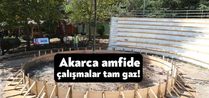 İzmit Belediyesinin yenileme çalışması başlattığı Yuvam Akarca Demokrasi Parkı Amfitiyatro’da