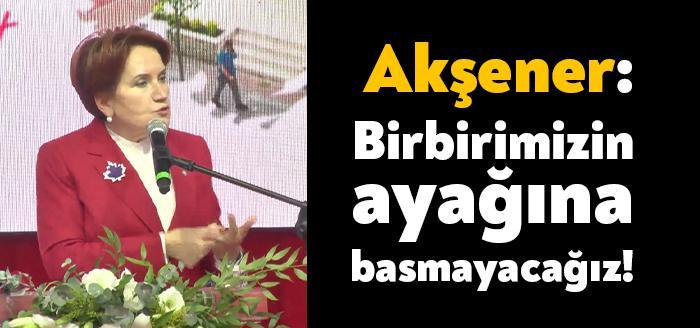 İYİ Parti Genel Başkanı Meral Akşener İzmit Belediyesi Kadın Girişimciler