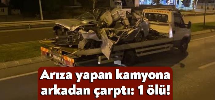 Kocaeli'nin Çayırova ilçesinde arıza yaptığı için sol şeritte duran kapalı