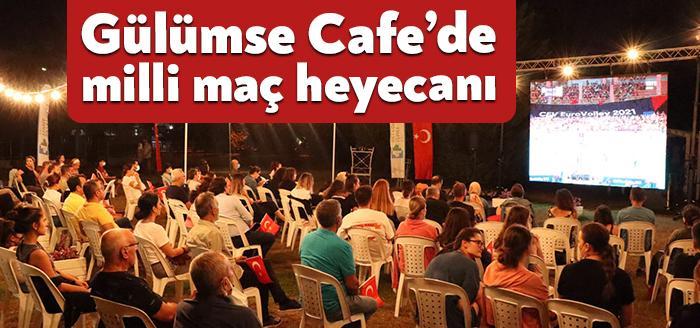 Kocaeli Haber - İzmitli vatandaşlar, A Milli Voleybol Takımı’mızın CEV