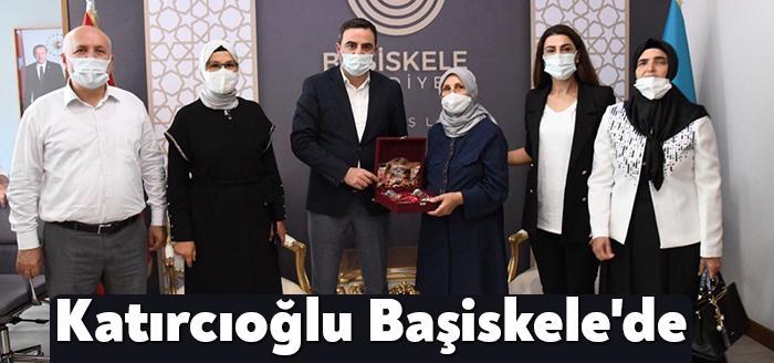 Başiskele Belediye Başkanı M. Yasin Özlü, Başiskele’de bir dizi ziyaretlerde