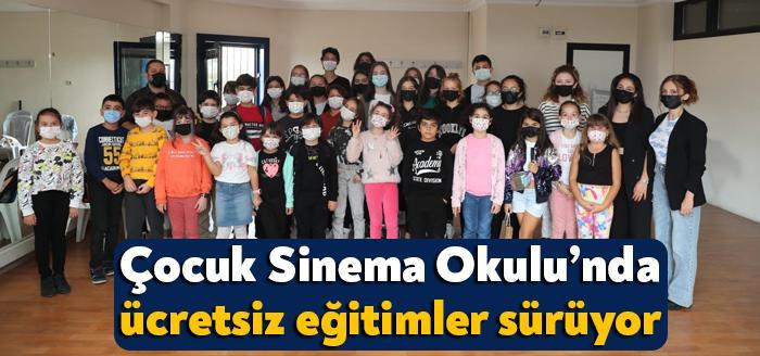 İzmit Belediyesinin geleceğin sinemacılarını yetiştirmek adına hayata geçirdiği Çocuk Sinema