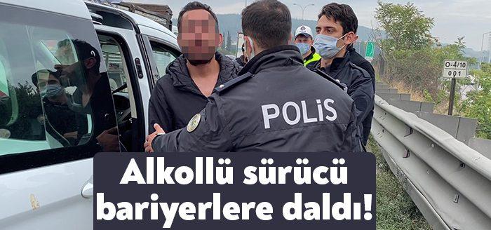 Kocaeli’nin Dilovası ilçesi TEM Otoyolu’nda seyir halindeyken bariyere çarpan otomobil