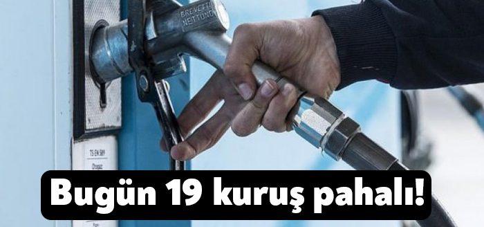 Kocaeli Haber - Dolar kurunun Türk lirası karşısındaki önlenemeyen yükselişi,