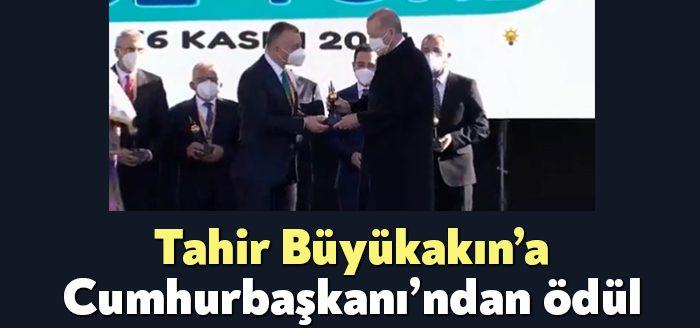 Kocaeli Haber- Kocaeli Büyükşehir Belediye Başkanı Tahir Büyükakın, Gençlik ve