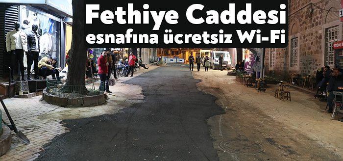 İzmit Belediyesi, Fethiye Caddesi ve İstiklal Caddesinde devam eden altyapı