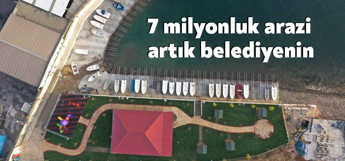 Dilovası Belediye Başkanı Hamza Şayir, Osmangazi Köprüsü’nün dibinde bulunan, köprü