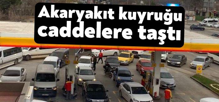 Önceki gün yapılan zammın ardından bugün de uygulamaya konulan akaryakıt