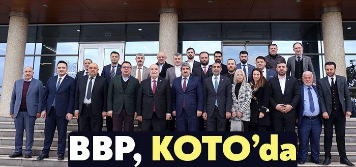 Kocaeli Ticaret Odası Başkanı Necmi Bulut ve Oda yönetimi, çeşitli