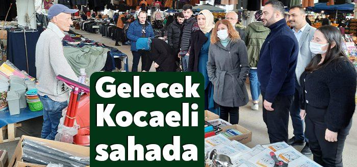 Gelecek Partisi Kocaeli İl Başkanı Serap Çakır, yöneticileriyle birlikte Göcük