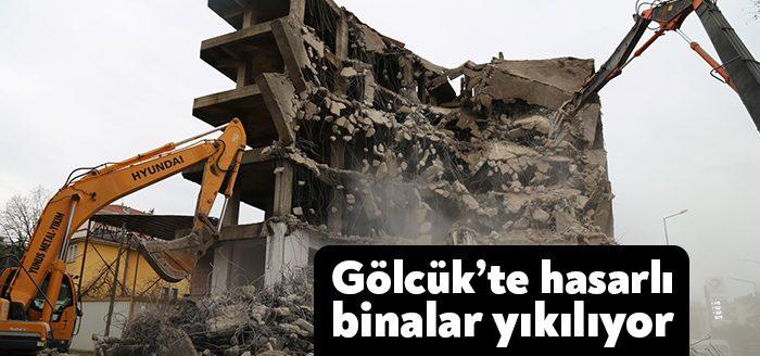 Gölcük’te 1999 Marmara Depreminin ardından orta hasarlı olarak tespit edilen
