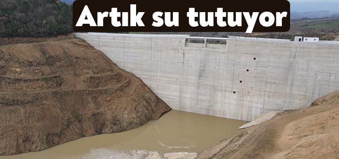 Karamürsel İhsaniye Barajı’nda bu kış su tutulması amacıyla çalışmalar başlatıldı.