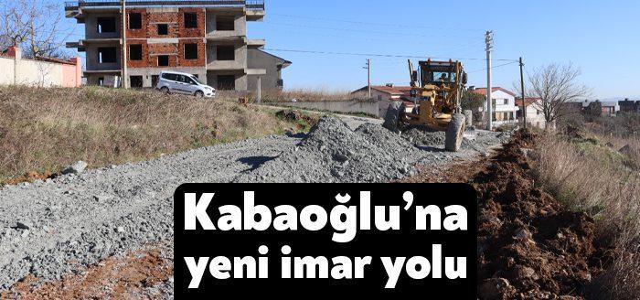 İlçede belirlenen ihtiyaç dâhilinde yol açma çalışmalarını sürdüren İzmit Belediyesi,