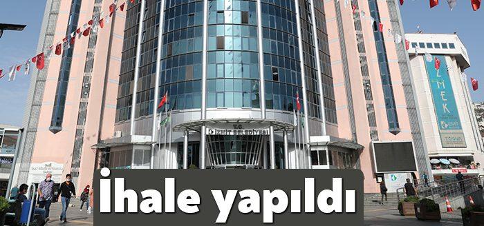 İzmit Belediyesi tarafından ihtiyaç sahiplerine dağıtılmak üzere kırtasiye malzeme destek