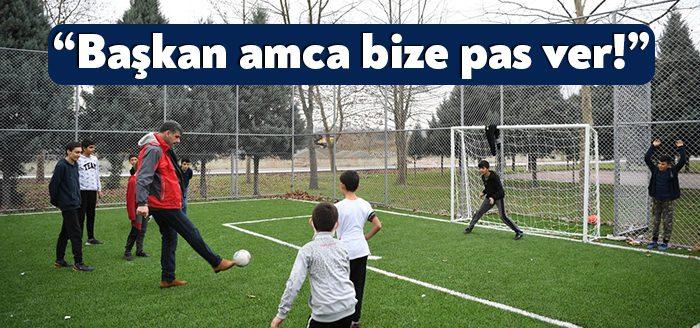 Sporcu kişiliği ve sporcuya verdiği desteklerle dikkat çeken Kartepe Belediye