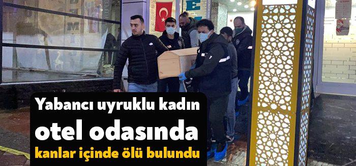 Kocaeli'nin Darıca ilçesinde bir şahıs ile birlikte otele gelen yabancı