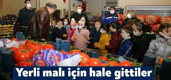 Başiskele Mahmutpaşa İlkokulu 1. Sınıf öğrencileri yerli malı haftasını hal