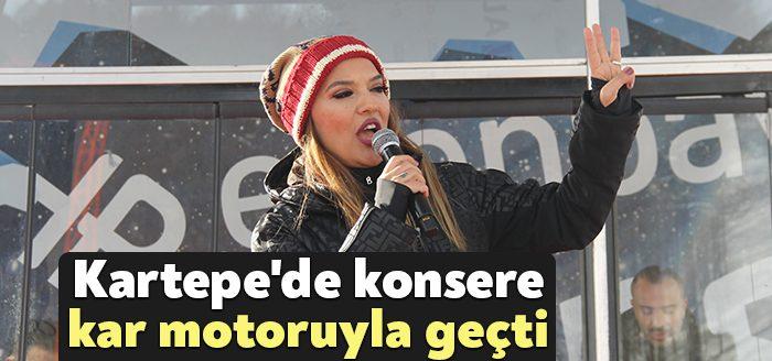 Ünlü sanatçı Demet Akalın, Kartepe’nin zirvesinde hayranlarıyla buluştu. Eksi 5