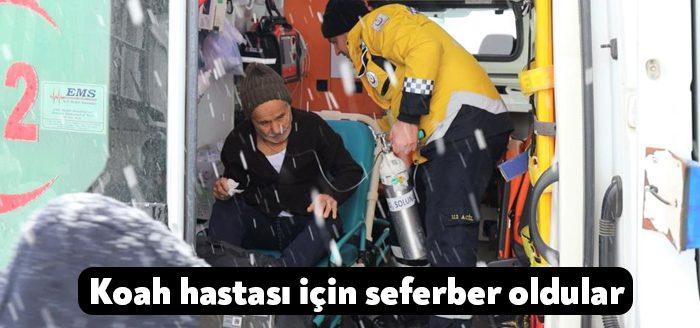 Başiskele Belediyesi karla mücadele ekipleri, koah hastasına ulaşmaya çalışan ambulansa