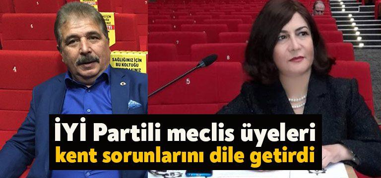 Kocaeli Büyükşehir Belediyesi’nde kent sorunlarını dile getiren İYİ Partili meclis