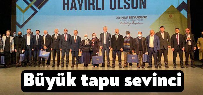 Kocaeli’nin Gebze ilçesinde 397 hak sahibine tapuları, düzenlenen törenle verildi.