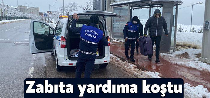 Kocaeli Büyükşehir Zabıtası, bölgemizi etkisi altına alan yoğun kar yağışı