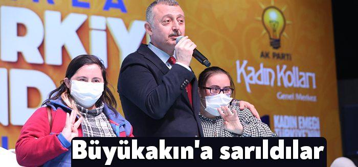 Kocaeli Büyükşehir Belediye Başkanı Doç. Dr. Tahir Büyükakın’ın konuşması sırasında