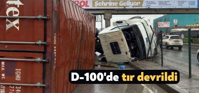 Kocaeli D-100 karayolu üzerinde, yol kenarında park halindeki tıra çarpmamak